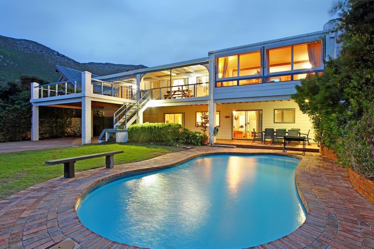 Atlantic Dream Beachfront Villa Scarborough Ngoại thất bức ảnh